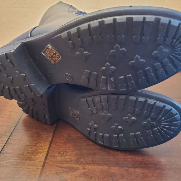 Dream Pairs Lace Up Black Combat Boots - Picture 7 of 9